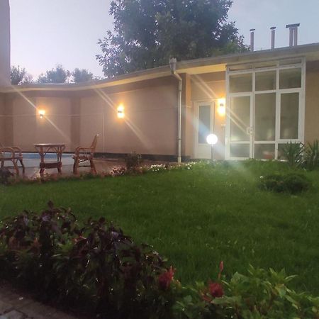 Rakat Hostel Tashkent Bagian luar foto