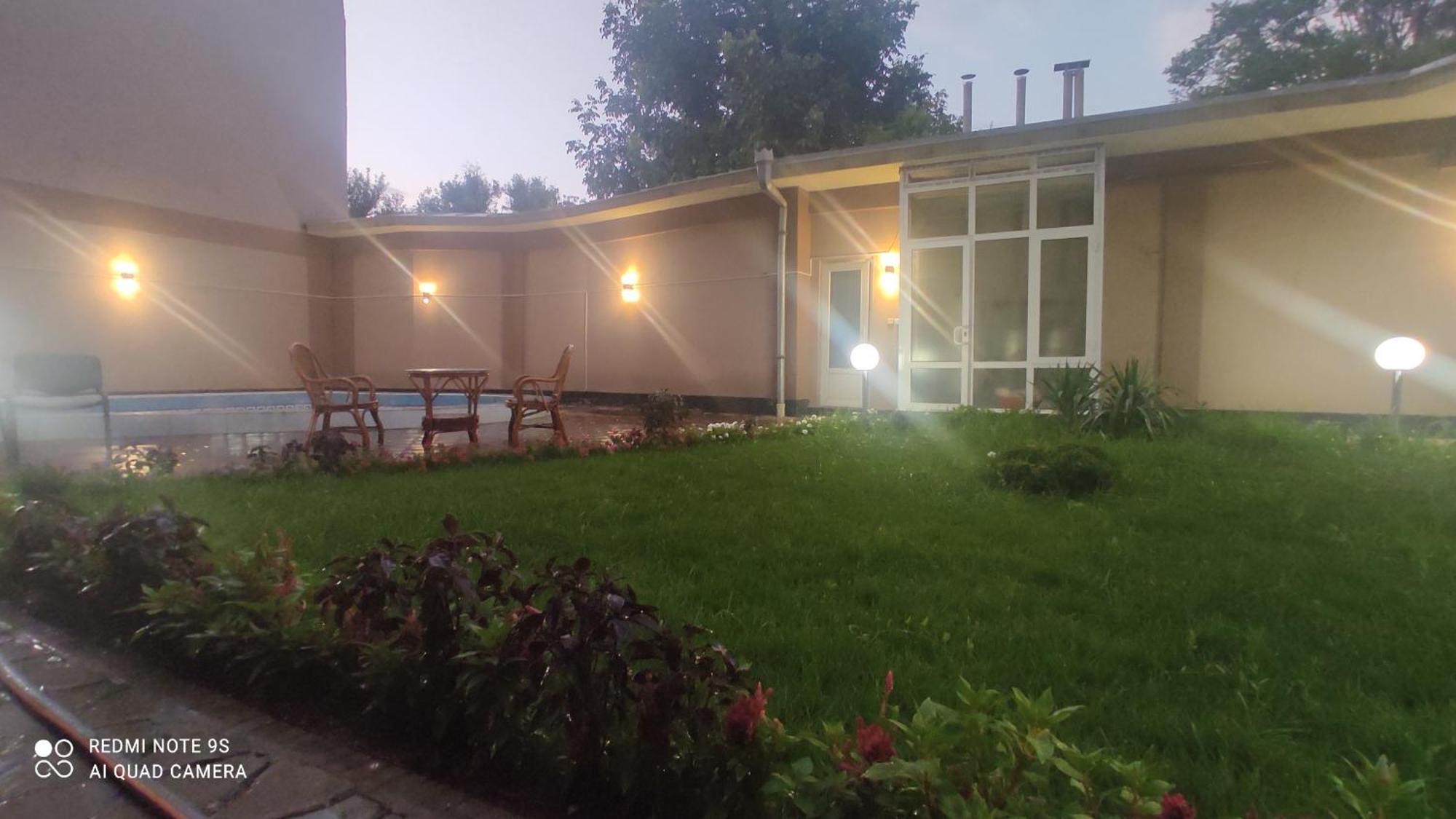 Rakat Hostel Tashkent Bagian luar foto