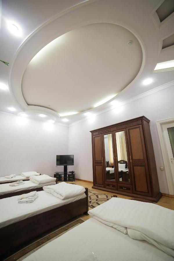 Rakat Hostel Tashkent Bagian luar foto